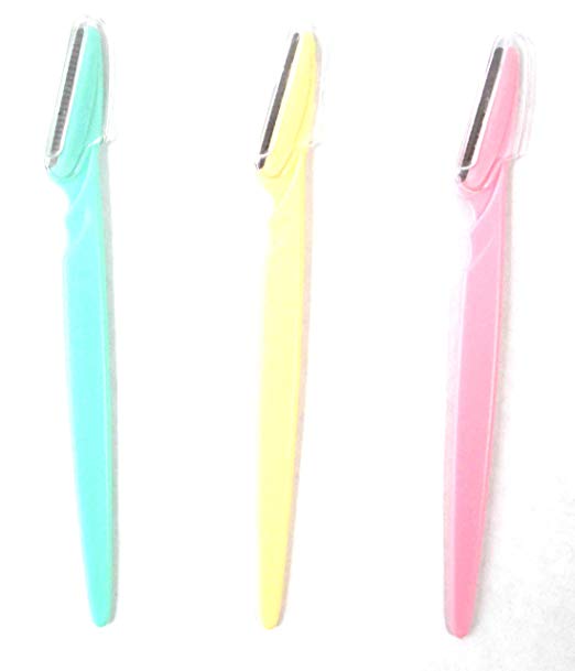 Twinkle Eyebrow Razor 36-pack in yellow packaging with illustrated model. Disposable stainless-steel eyebrow razors designed for precise brow shaping, cleanup, and defining clean lines for PMU artists before mapping or pre-draw. Made for delicate and sensitive skin.
